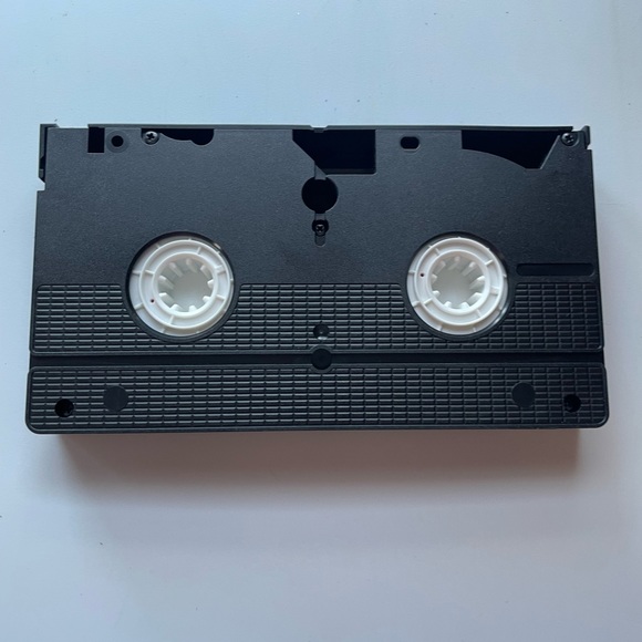 Twister VHS 🎥 🍿 - Picture 2 of 2